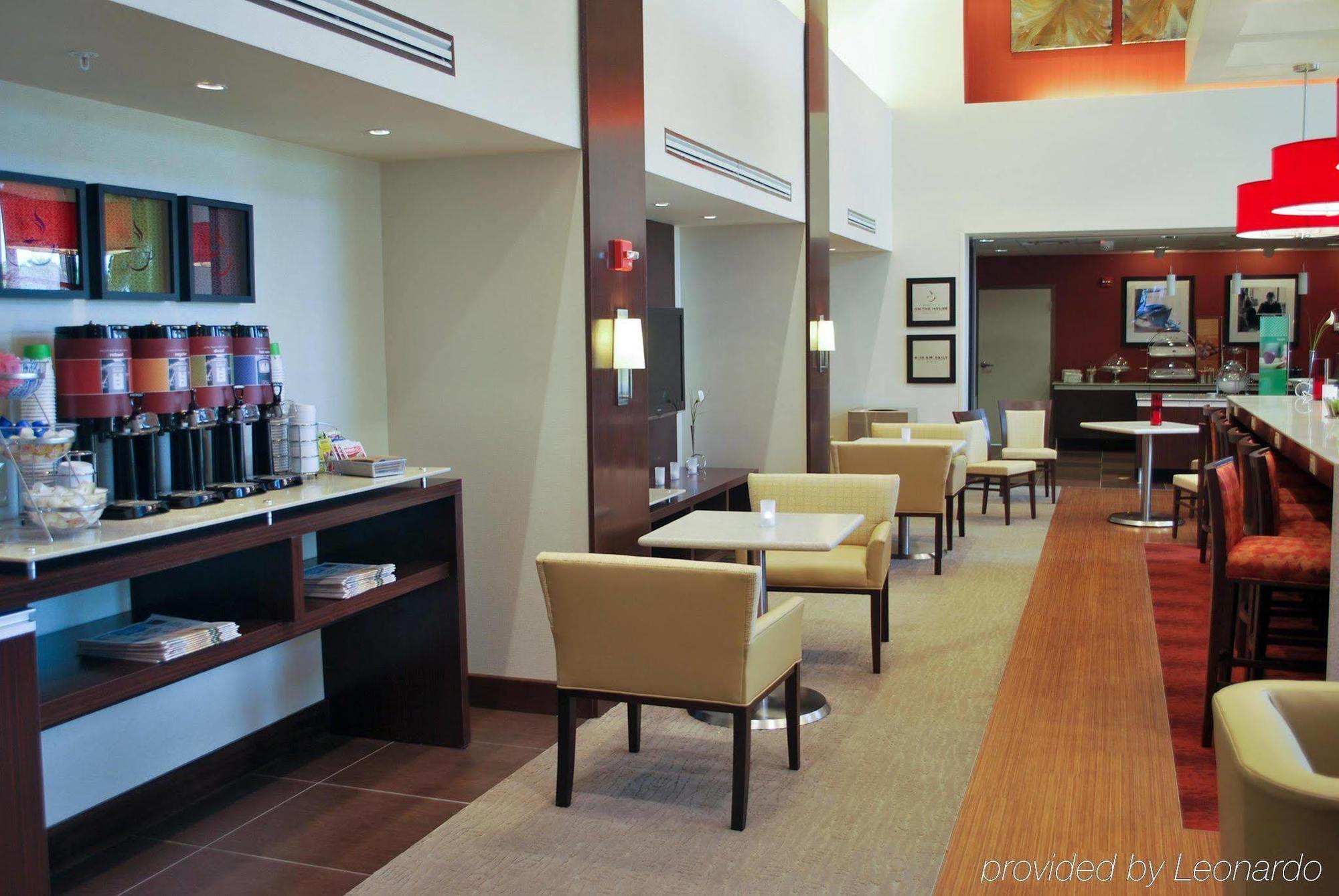 Hampton Inn & Suites Шривпорт Ресторан фото