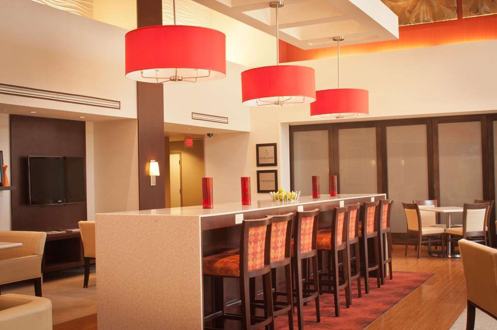 Hampton Inn & Suites Шривпорт Интерьер фото